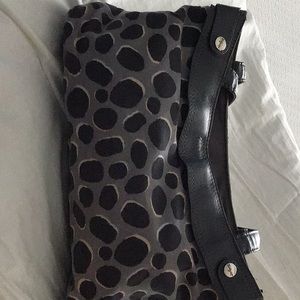 Thirty-One Mediun size gray purse